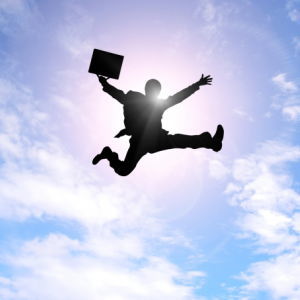 探偵社を起業し独立開業